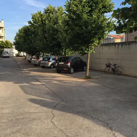 Marina Vecchia * سينِغاليا